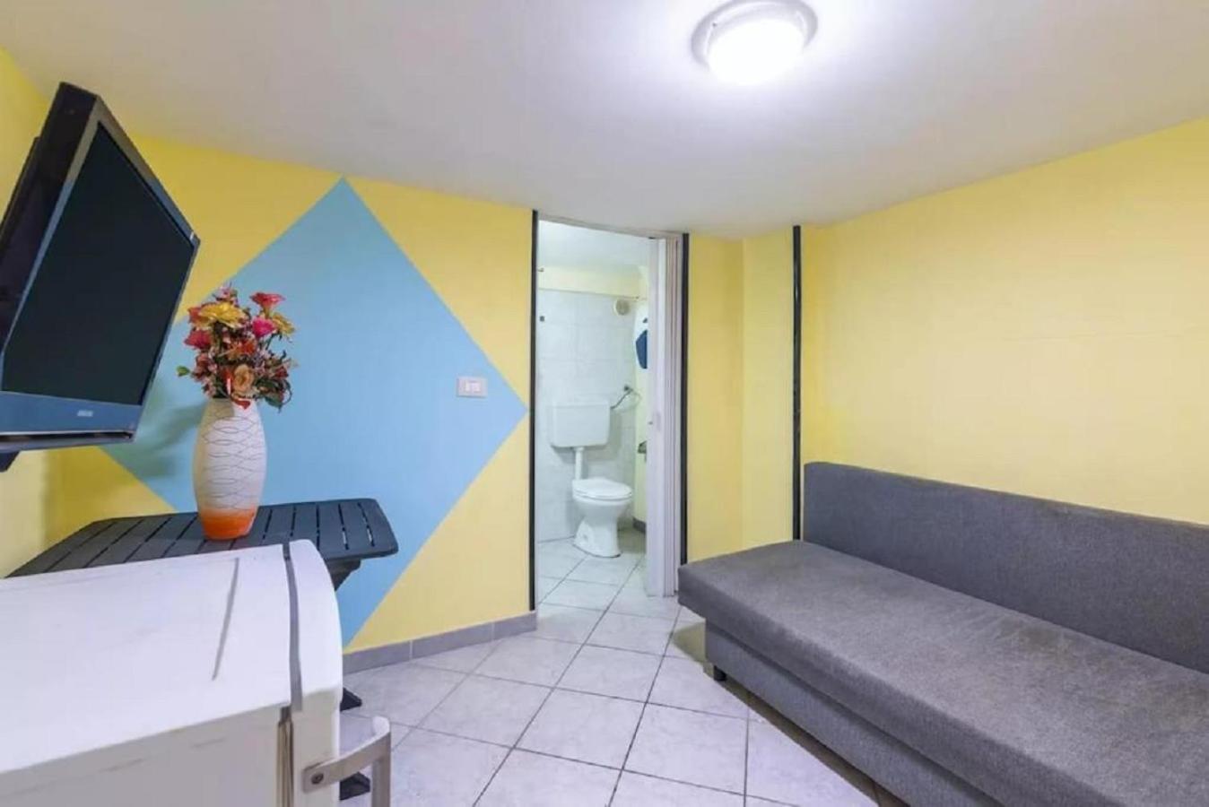 Independent Room Near Ortigia Island Сиракуза Екстериор снимка